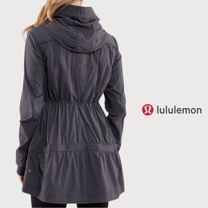 Lululemon “Apres Practice Anorak” Jacket